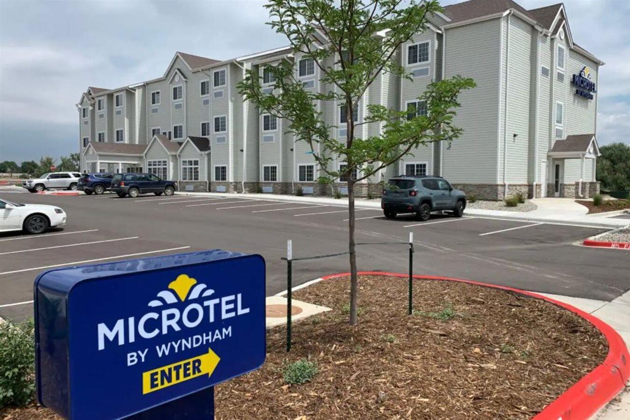 Microtel Inn & Suites By Wyndham Fountain Fort Carson Exterior photo