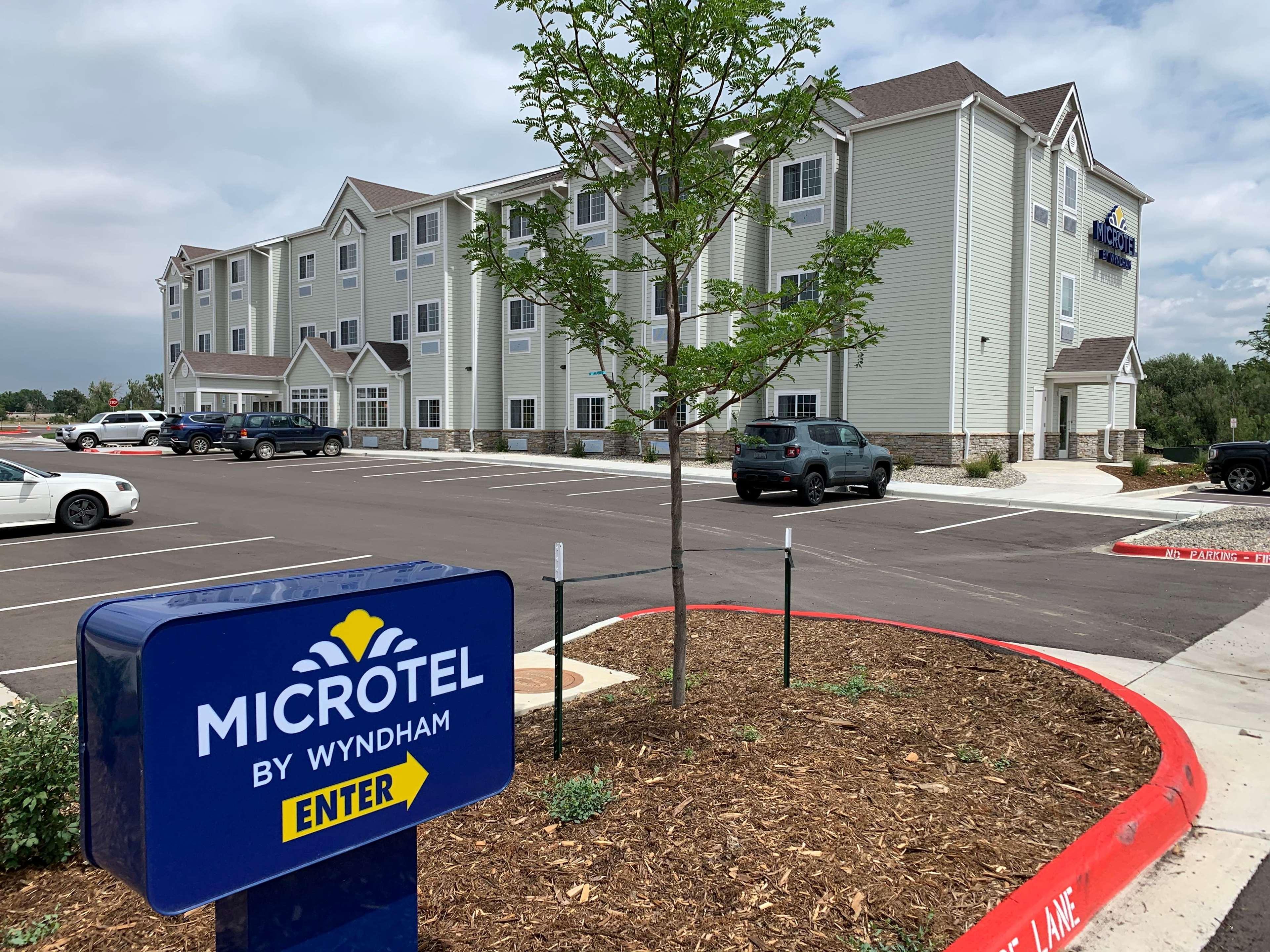 Microtel Inn & Suites By Wyndham Fountain North Exterior photo